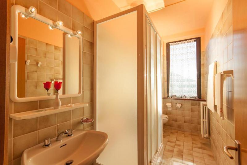 Hotel Mistrello Di Savoia Borgo Val di Taro Dış mekan fotoğraf